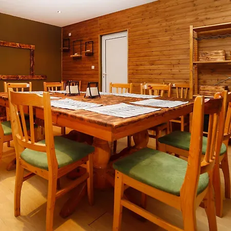 Iskar By Bookvillabg *